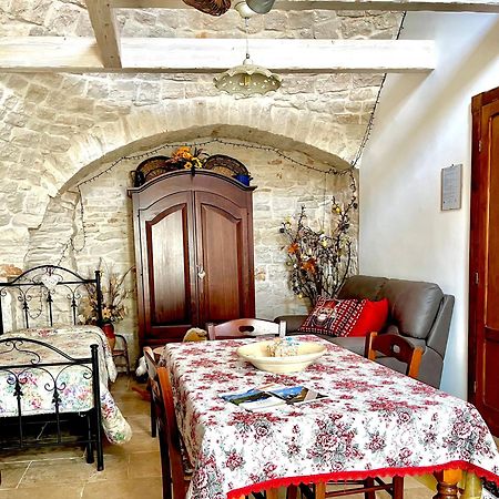 Trullo Di Giovannina Casa Vacanza 알베르벨로 외부 사진